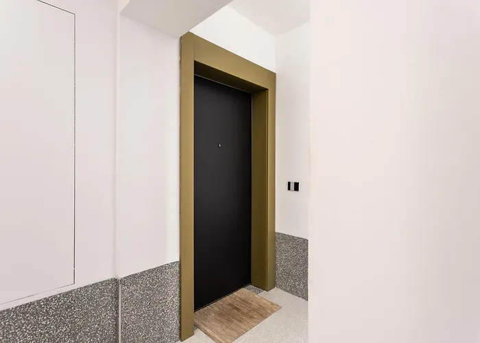Apartment Le Corti Segrete. Petrella Mailand
